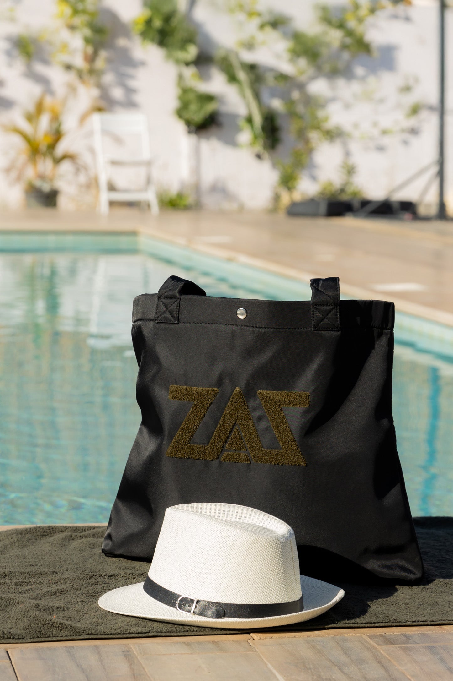 Summer beach bag-Coastal Olive