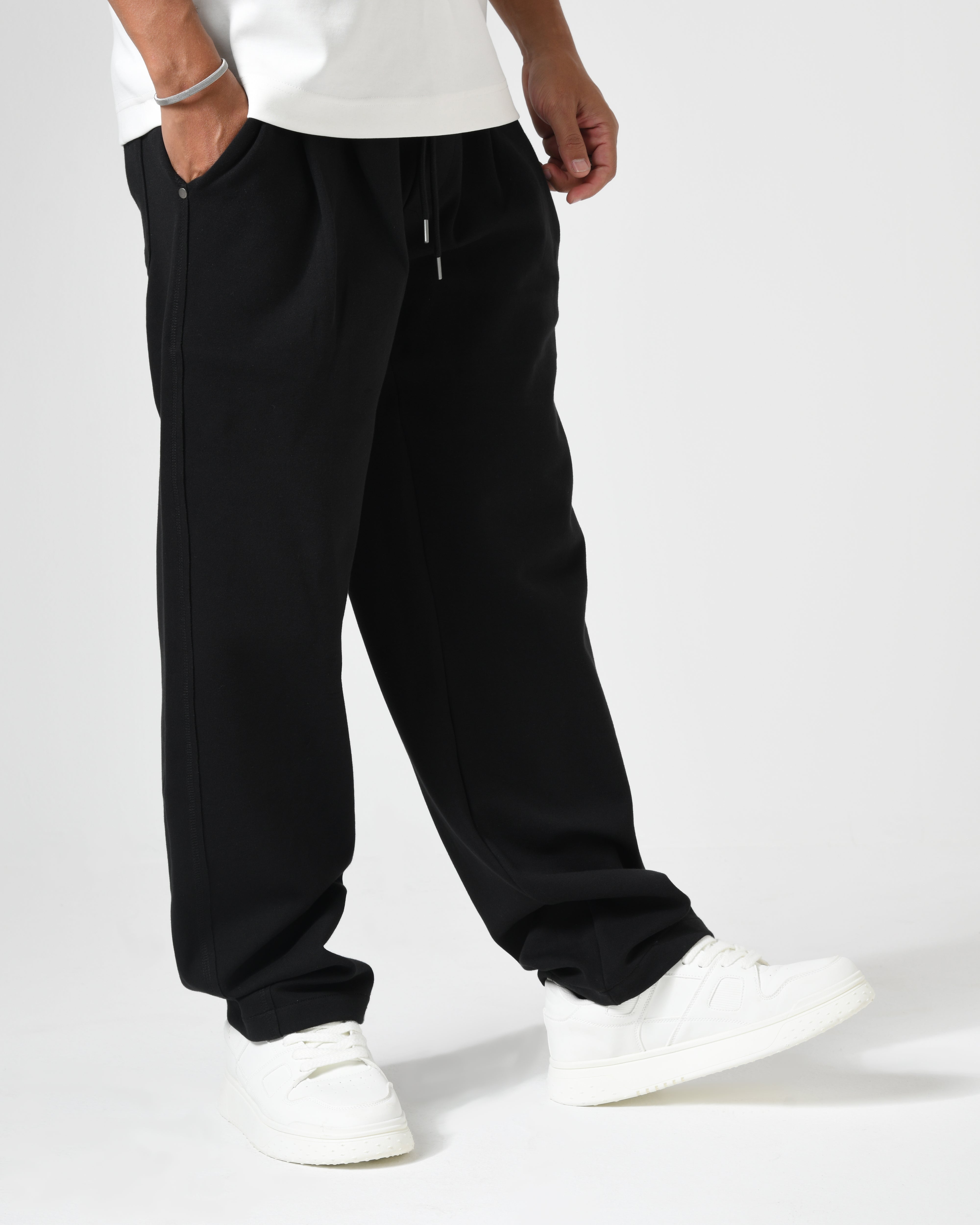 Relaxed Wide Leg Pants