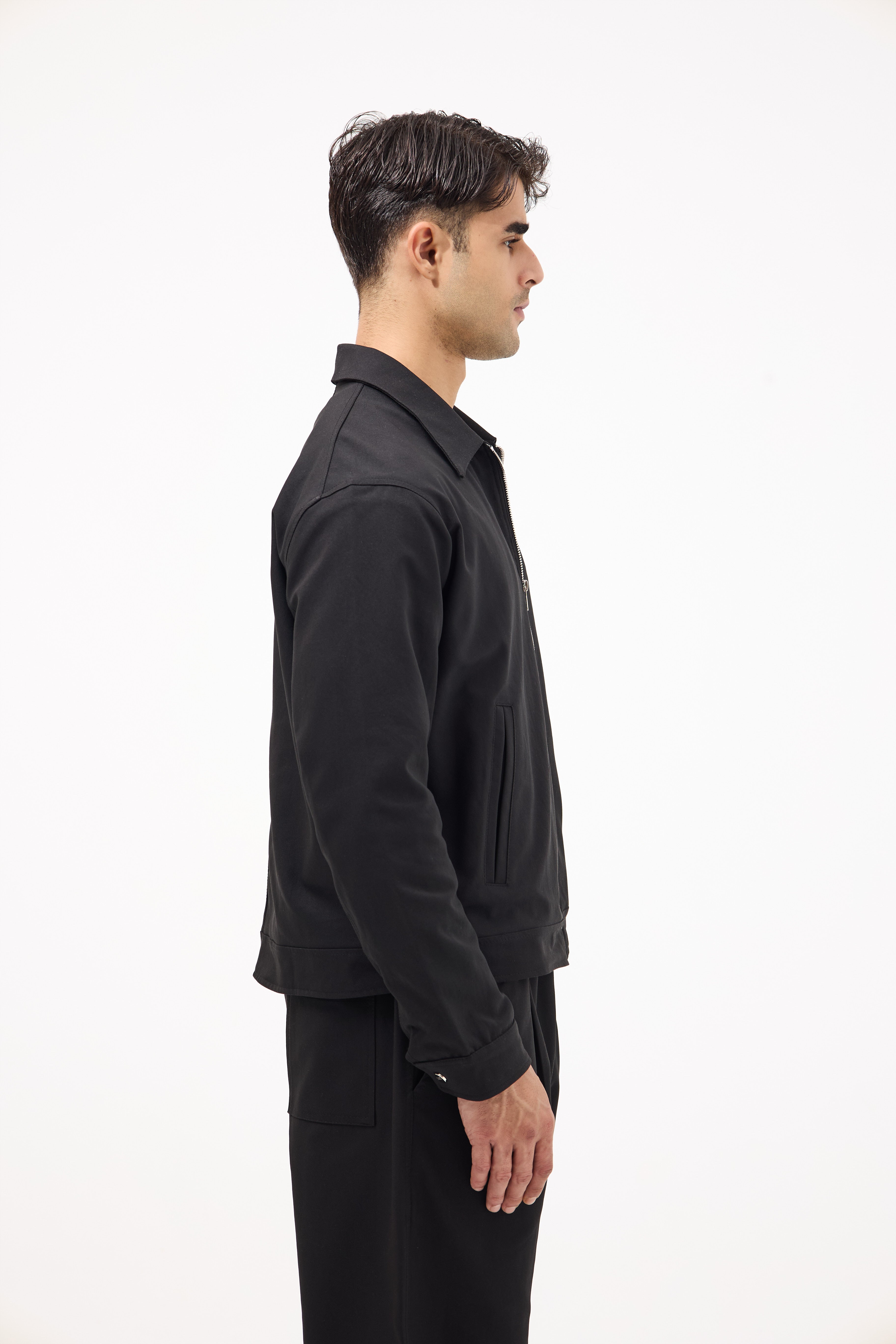Black Box Fit Gabardine Jacket – Modern & Stylish