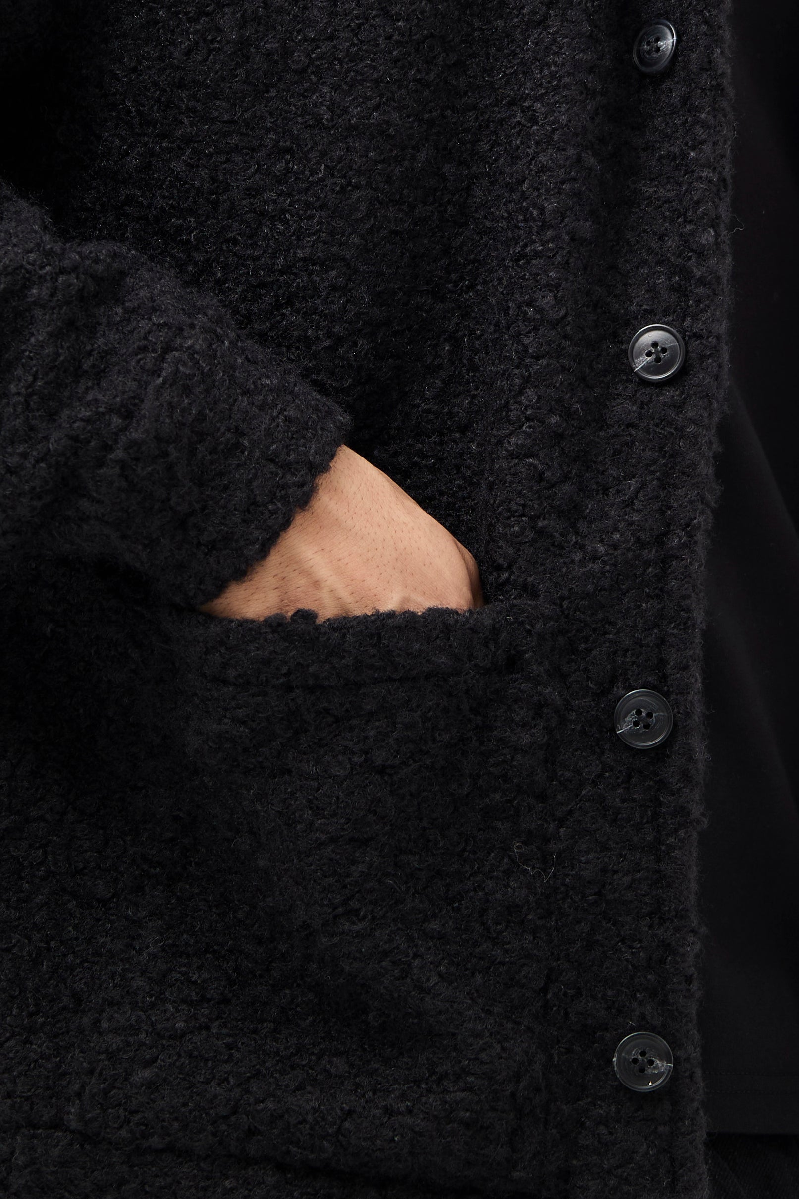 Men’s Buttoned Fur Jacket – Black