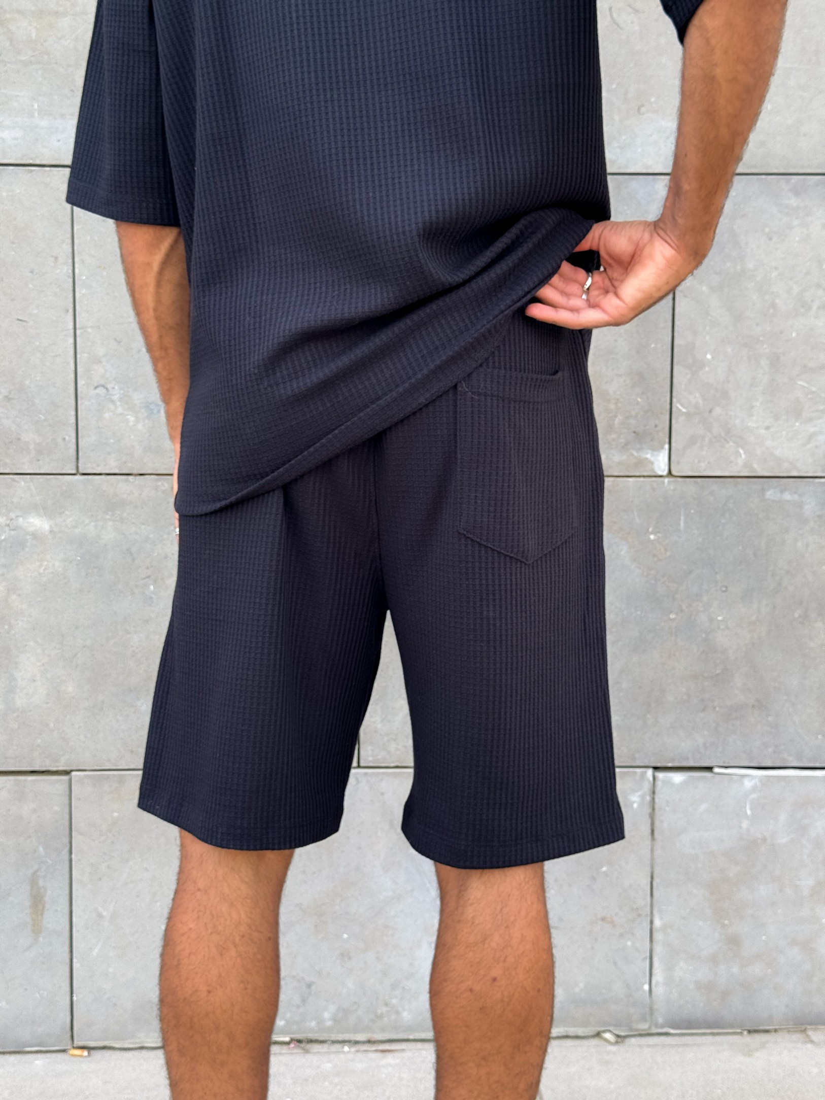 Black Short